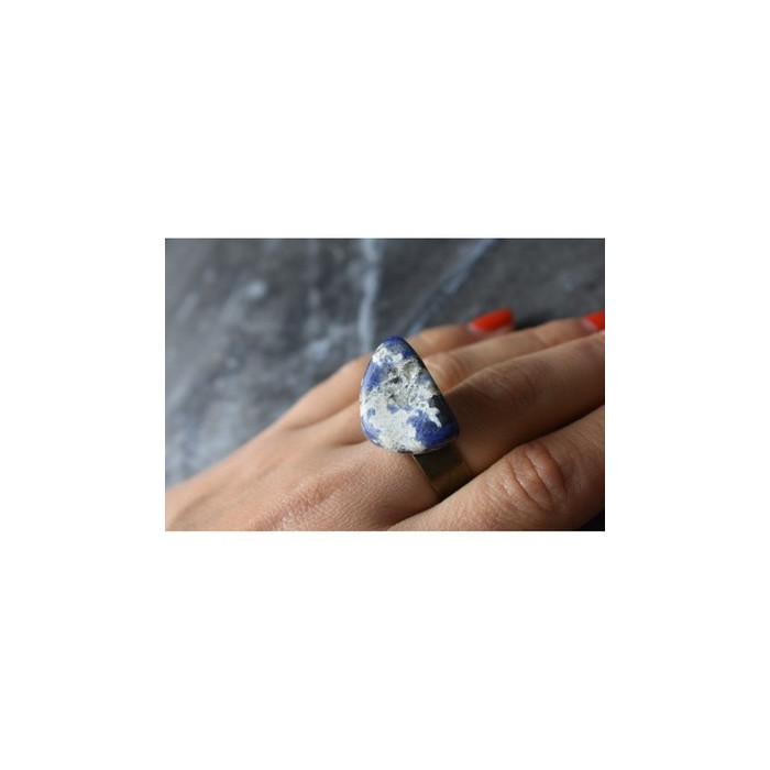 Designer's Ring with Sodalite Size 7.5