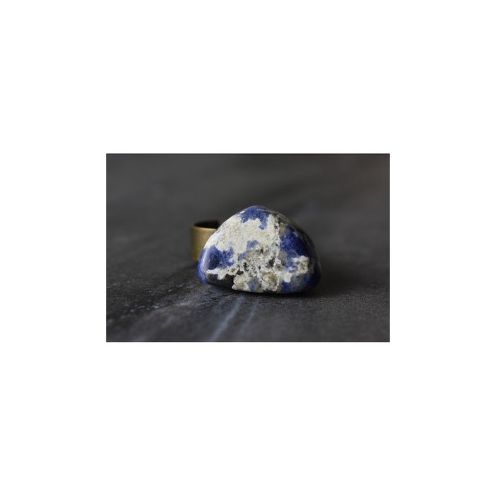 Designer's Ring with Sodalite Size 7.5