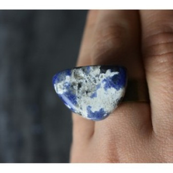 Designer's Ring with Sodalite Size 7.5