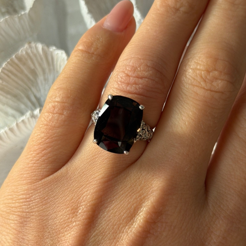 925 Sterling Silver Brown Sapphire Ring Size 6