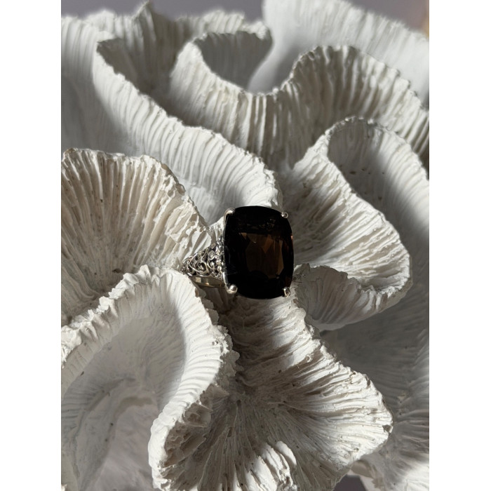 925 Sterling Silver Brown Sapphire Ring Size 6