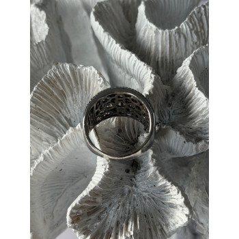 925 Sterling Silver Peridot Ring Size 6