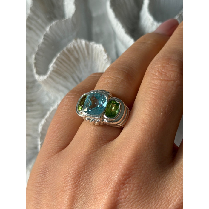 Judith Ripka 925 Sterling Silver Topaz & Peridot Ring Size 6