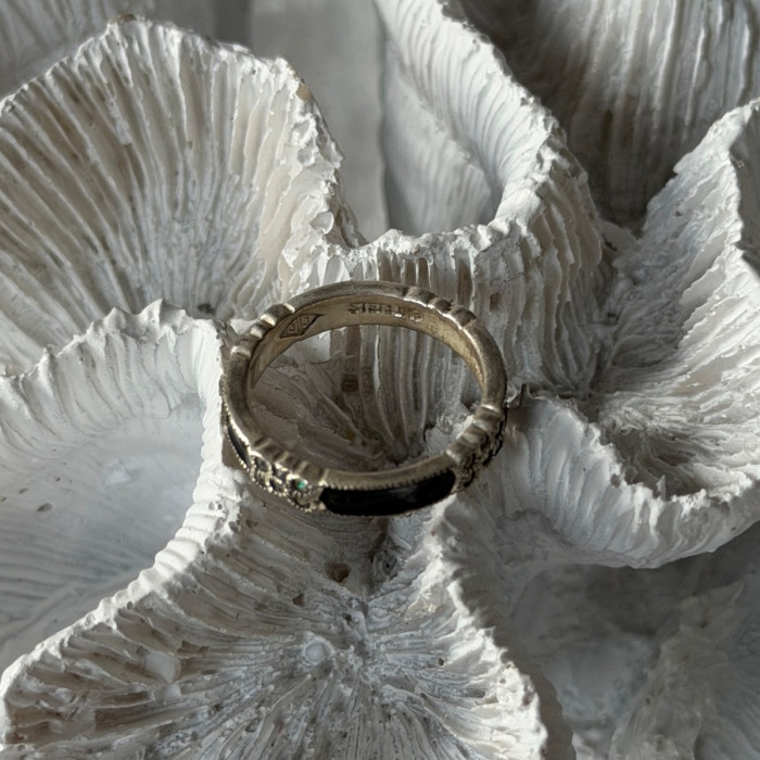 925 Sterling Silver Onyx & Marcasite Ring Size 6.5