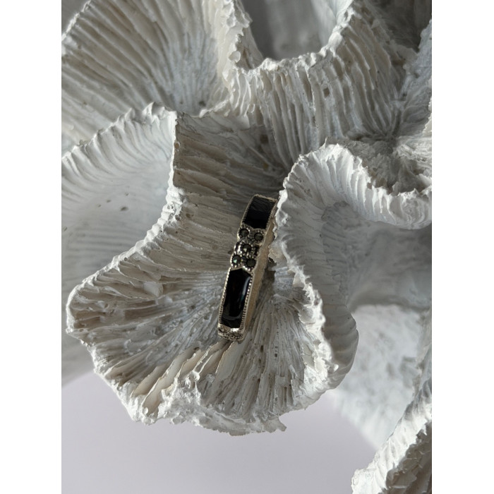 925 Sterling Silver Onyx & Marcasite Ring Size 6.5