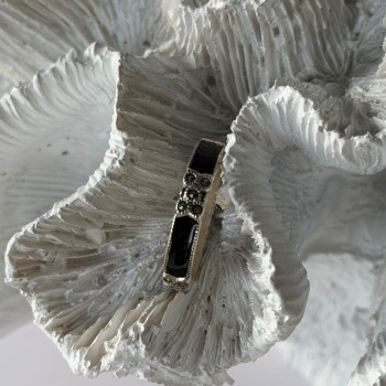 925 Sterling Silver Onyx & Marcasite Ring Size 6.5