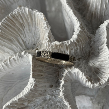 925 Sterling Silver Onyx & Marcasite Ring Size 6.5