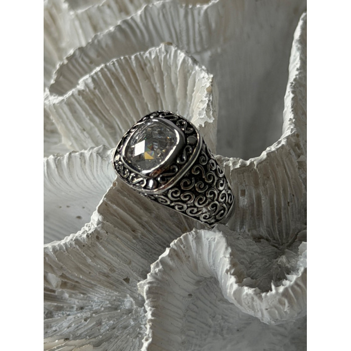 925 Sterling Silver White Spinel Ring Size 7