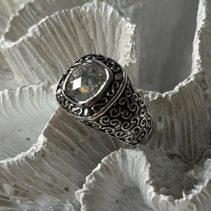 925 Sterling Silver White Spinel Ring Size 7