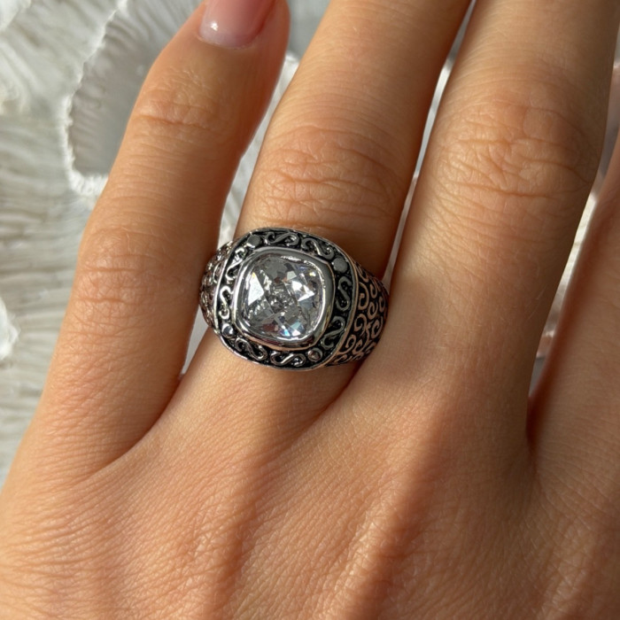 925 Sterling Silver White Spinel Ring Size 7