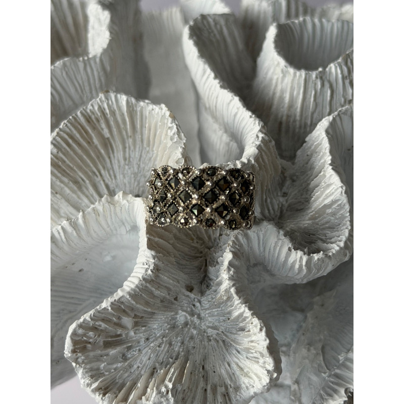 Vintage 925 Sterling Silver Marcasite Ring Size 8