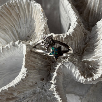 925 Sterling Silver White Topaz & Opal Stars Ring Size 8