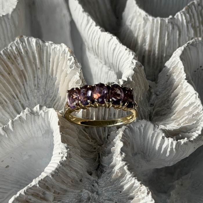 925 Sterling Silver 5 Amethysts Ring Size 8