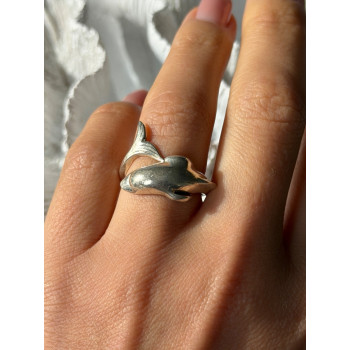 925 Sterling Silver Dolphin Ring Size 6.5