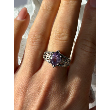 Vintage 925 Sterling Silver Amethyst Ring Size 8