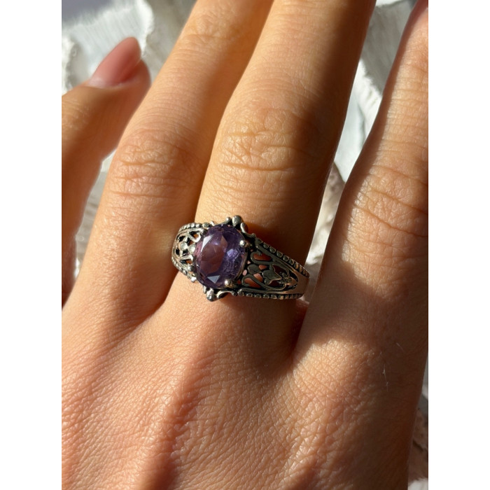 Vintage 925 Sterling Silver Amethyst Ring Size 8