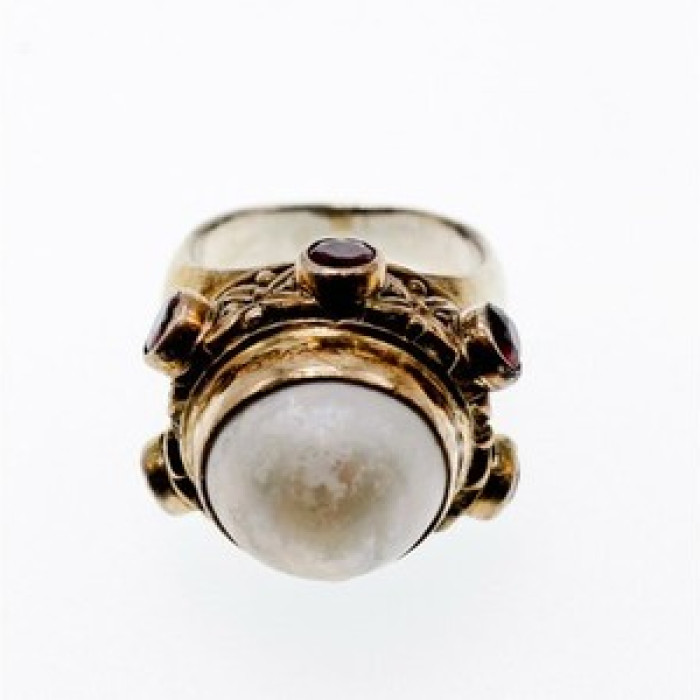 Vintage 925 Sterling Silver Mother of Pearl & Garnet Ring Size 6.5