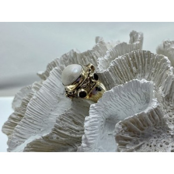 Vintage 925 Sterling Silver Mother of Pearl & Garnet Ring Size 6.5