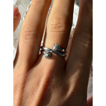 925 Sterling Silver White Topaz Ring Size 9