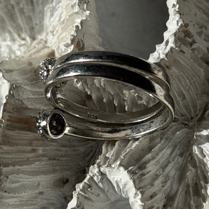 925 Sterling Silver White Topaz Ring Size 9