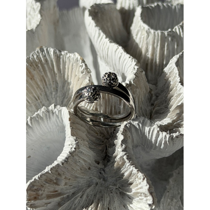 925 Sterling Silver White Topaz Ring Size 9