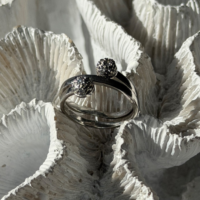 925 Sterling Silver White Topaz Ring Size 9