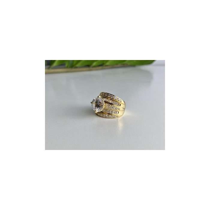 925 Sterling Silver Gold Plated CZ Ring Size 6.5
