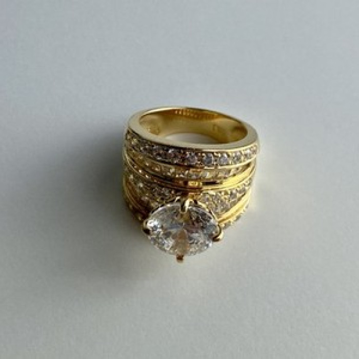 925 Sterling Silver Gold Plated CZ Ring Size 6.5