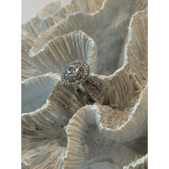 Beautiful 925 Sterling Silver Cz Ring Size 6