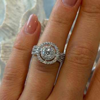 Beautiful 925 Sterling Silver Cz Ring Size 6