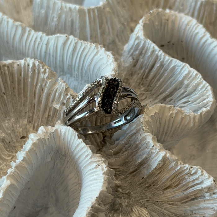 Jwbr 925 Sterling Silver Black & White Diamond Ring Size 7