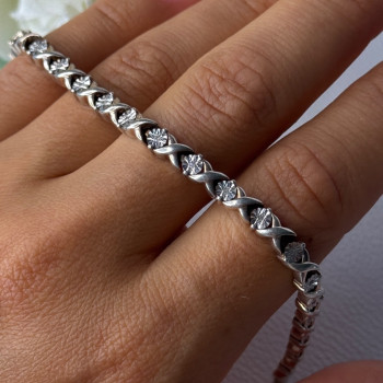 Classy 925 Sterling Silver Diamonds Bracelet Length 6.5 Inch