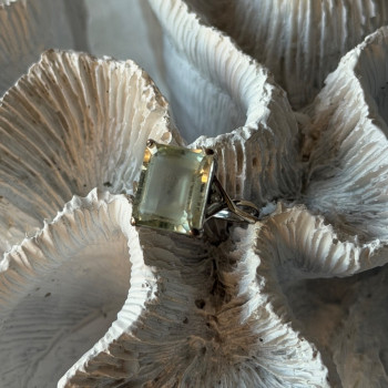 925 Sterling Silver Green Quartz & White Topaz Ring Size 6
