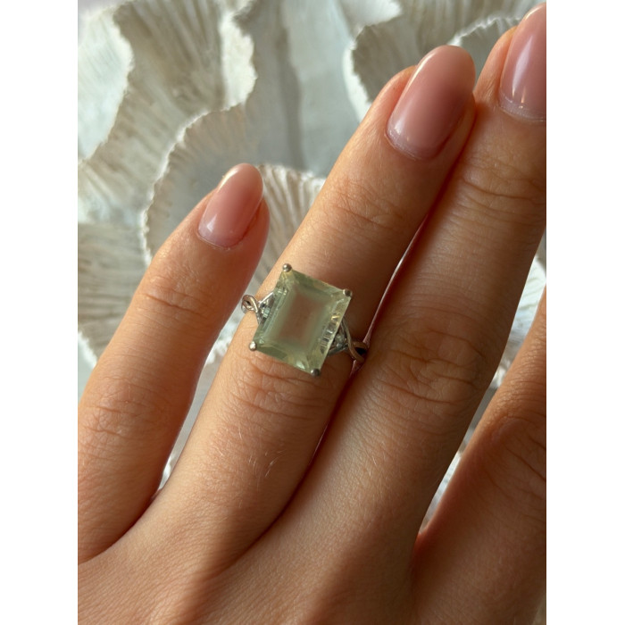 925 Sterling Silver Green Quartz & White Topaz Ring Size 6