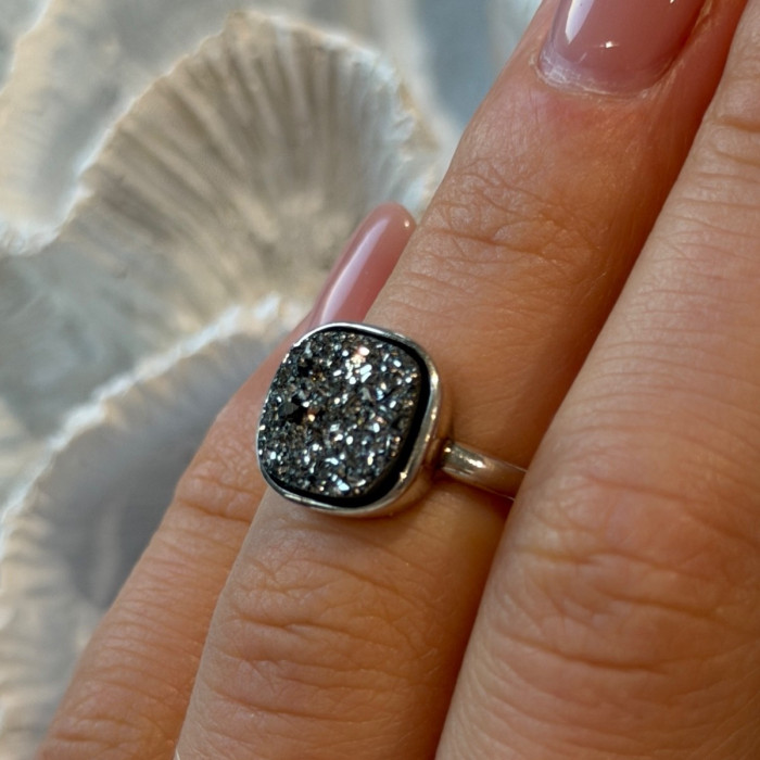 925 Sterling Silver Black Druzy Quartz Ring Size 5