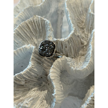 925 Sterling Silver Black Druzy Quartz Ring Size 5