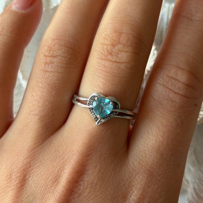 925 Sterling Silver Blue Topaz Heart & Diamond Ring Size 9
