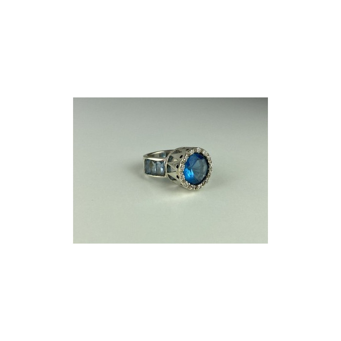 925 Sterling Silver CZ Ring Size 6.5