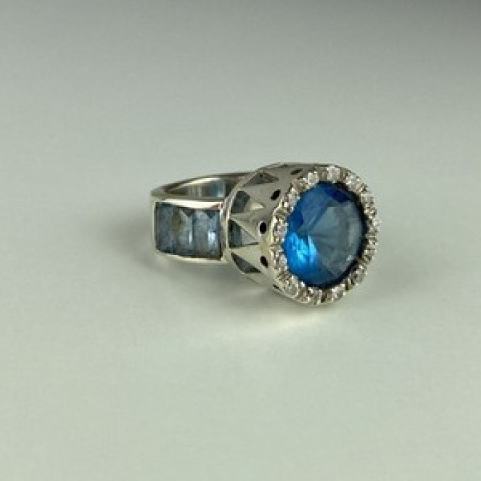 925 Sterling Silver CZ Ring Size 6.5