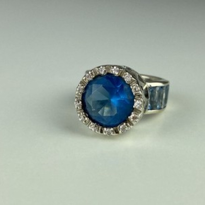 925 Sterling Silver CZ Ring Size 6.5