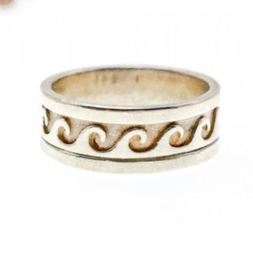 925 Sterling Silver Classic Ring Size 8.5