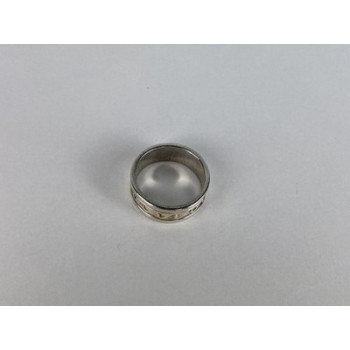 925 Sterling Silver Classic Ring Size 8.5