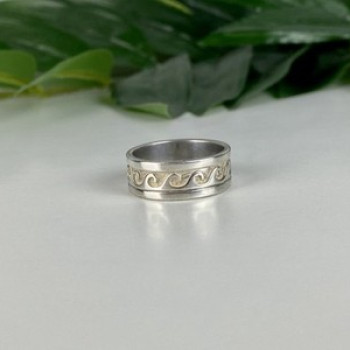 925 Sterling Silver Classic Ring Size 8.5