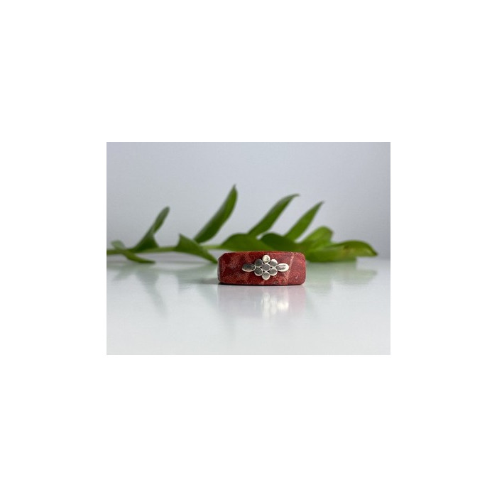 925 Sterling Silver Coral Exclusive Ring Size 10