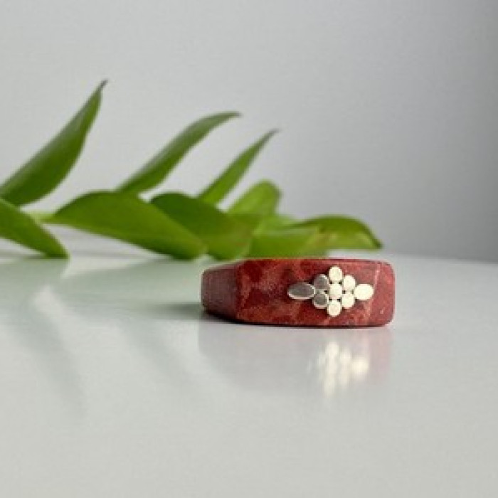 925 Sterling Silver Coral Exclusive Ring Size 10