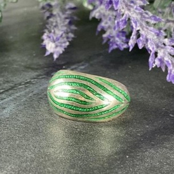 925 Sterling Silver Green Enamel Inserts Ring Size 5.5