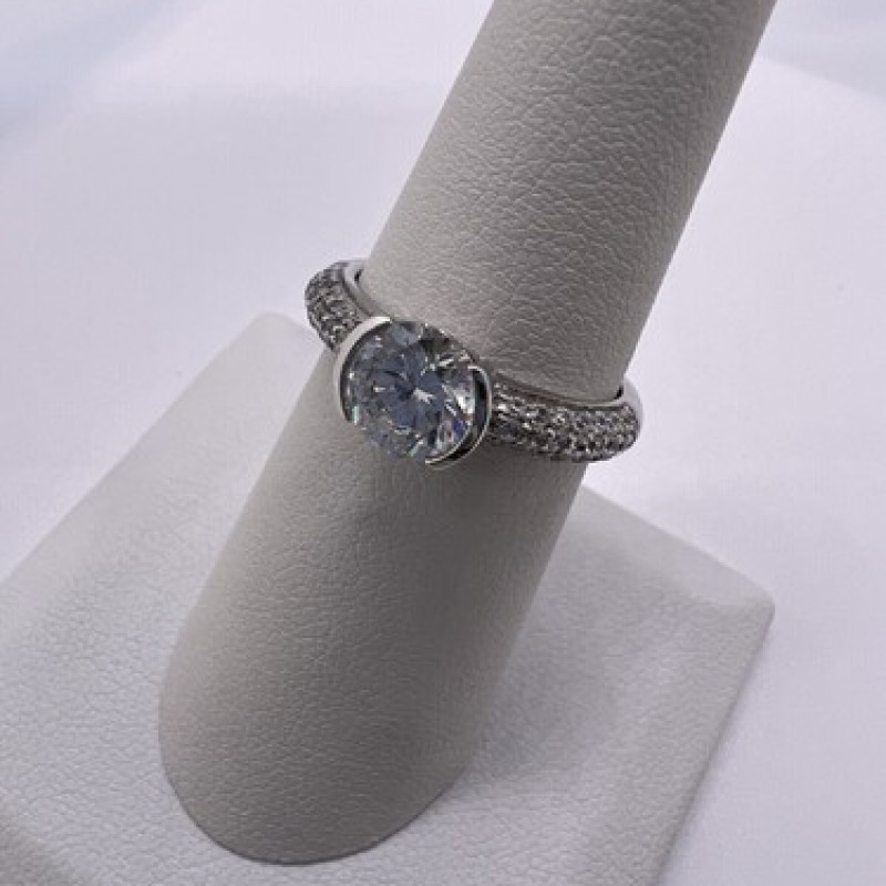 925 Sterling Silver CZ Ring Size 6.5