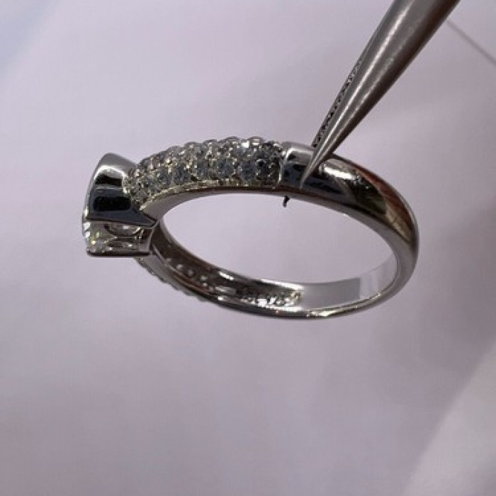 925 Sterling Silver CZ Ring Size 6.5