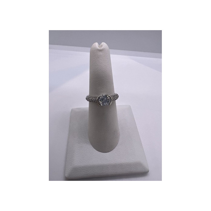 925 Sterling Silver CZ Ring Size 6.5