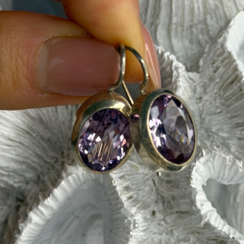 Beautiful Vintage 925 Sterling Silver Amethyst Earrings